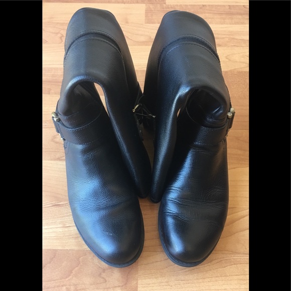 naturalizer leather boots